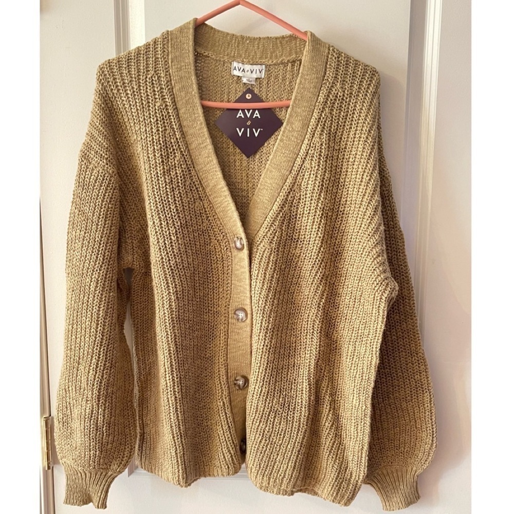 Ava & Viv Women’s SIZE X (14W) Olive Sweater Cardigan Button Front NWT.